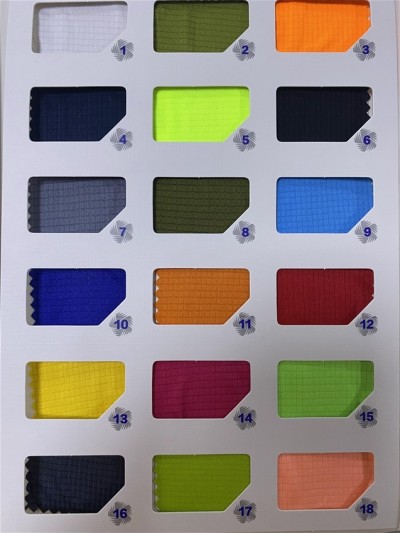 GZ-YXYF 3112# Icy Checker Width: 160CM Weight: 100GSM Composition: 100% polyester Moisture wicking 45 degree